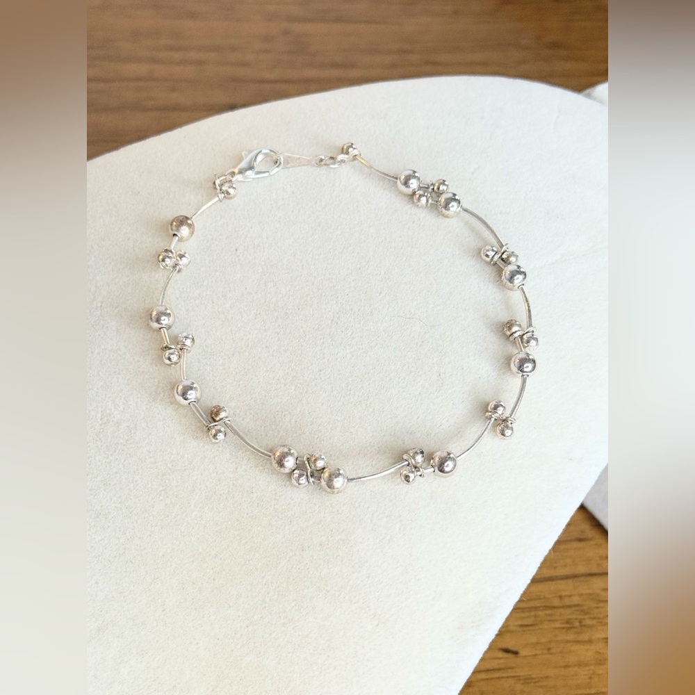 Sterling Silver Beaded Cluster Station Bracelet ~ 7” Delicate Design - Picture 2 of 8